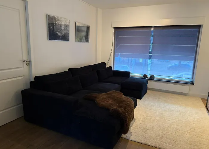 アパート Stylish 1-bedroom In アイントホーフェン