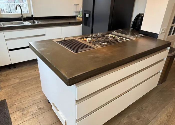 Stylish 1-bedroom In * איינדהובן